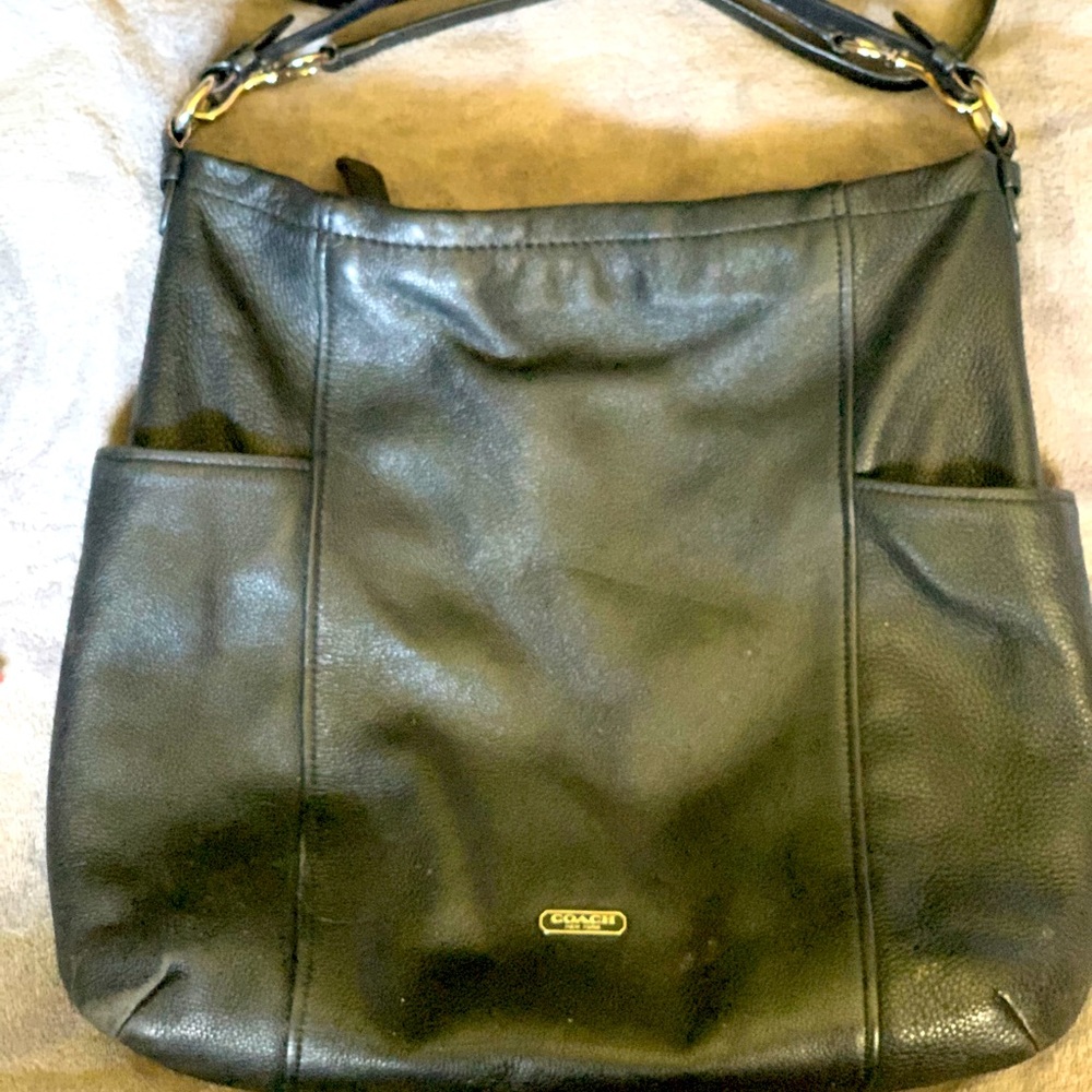 Coach large hobo shoulder/crossbody with strap. Black leather.